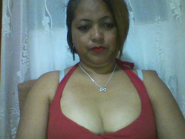 Annabellah live webcam show