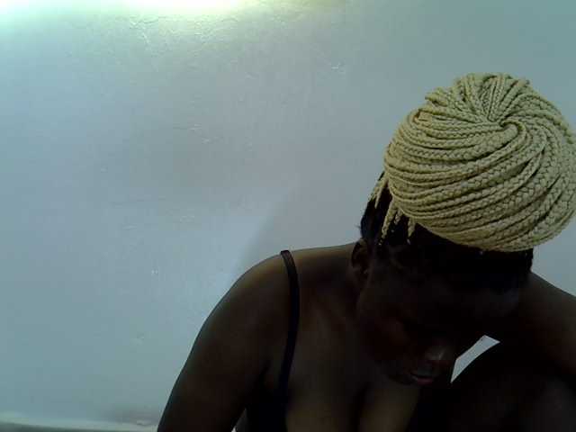 divasexy live cam on BongaCams