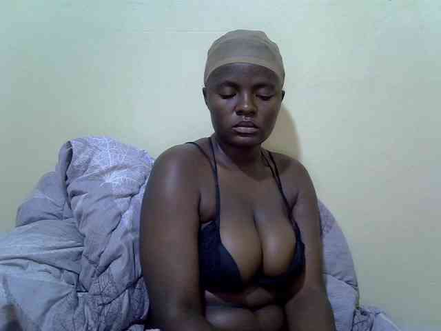 divasexy Live Webcam on BongaCams