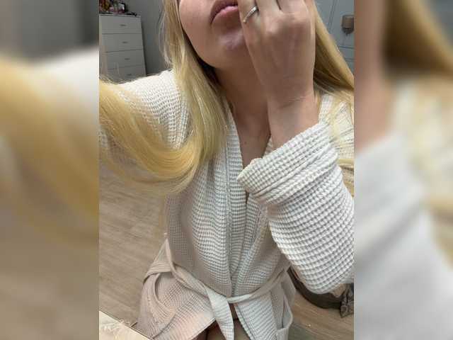 BunnyGoddess87 live cam on BongaCams