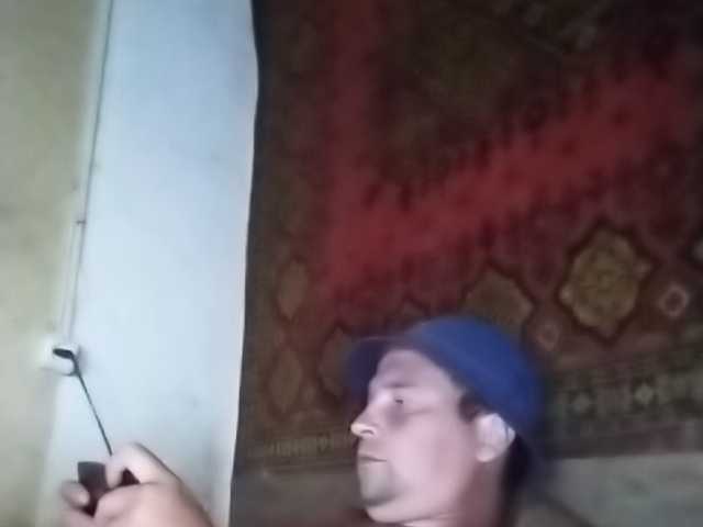 Gippo1 live webcam show