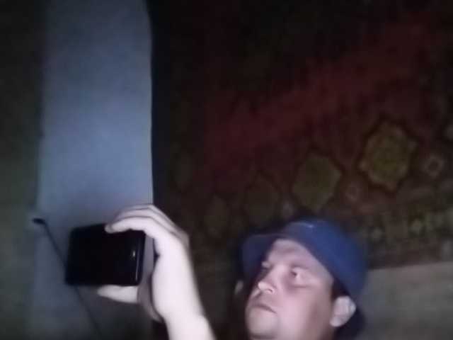 Gippo1 live webcam show