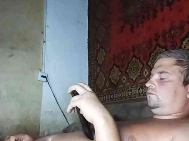 Gippo1 Live Webcam on BongaCams