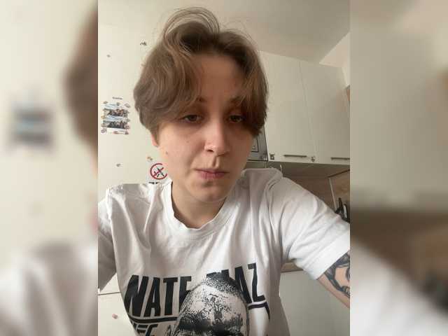 zefirrr666 live cam on BongaCams
