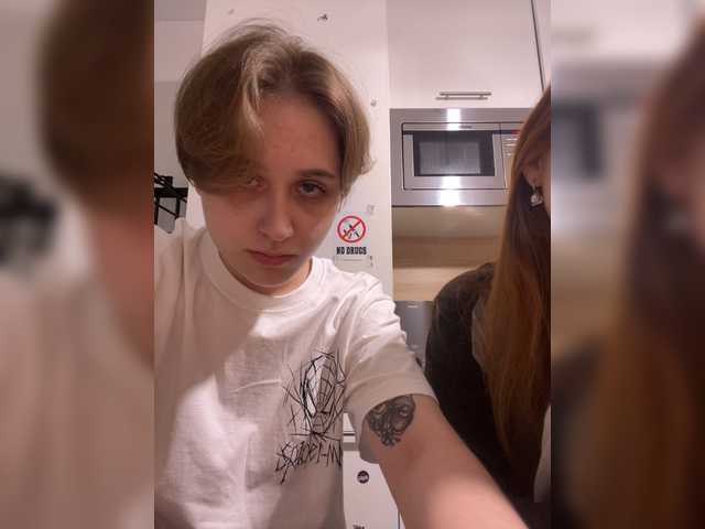 zefirrr666 live cam on BongaCams
