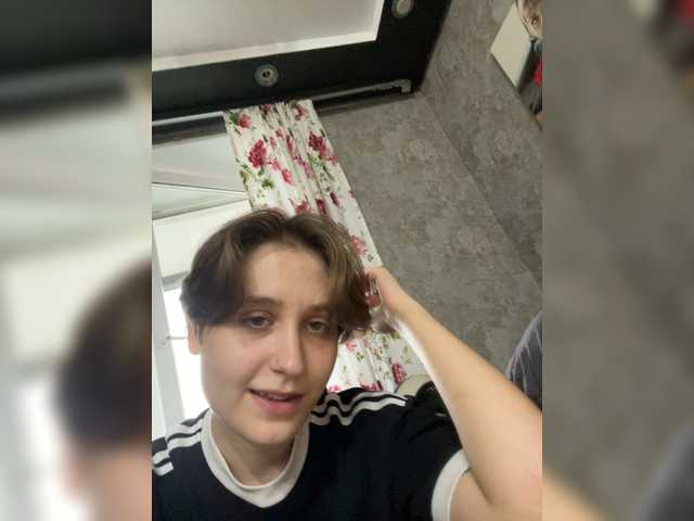zefirrr666 live cam on BongaCams