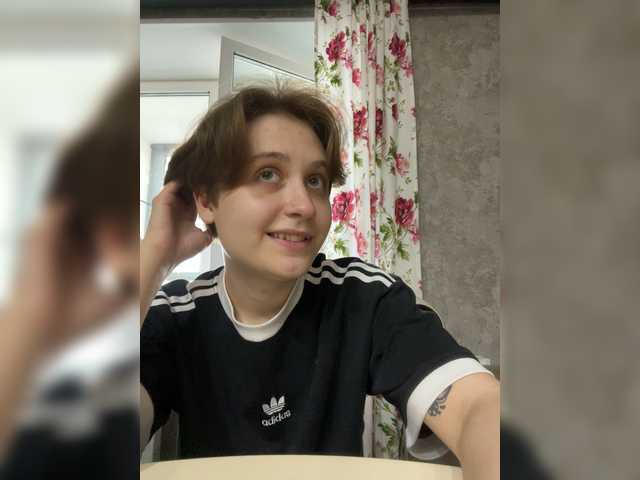 zefirrr666 live cam on BongaCams