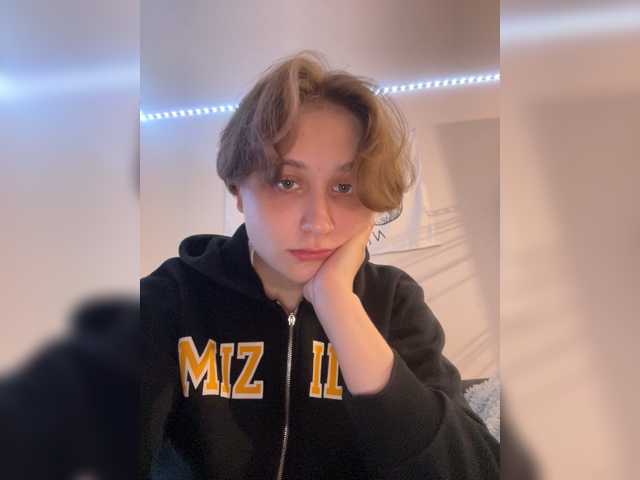 zefirrr666 live cam on BongaCams