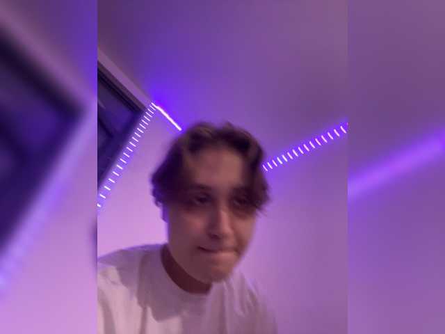 zefirrr666 live cam on BongaCams