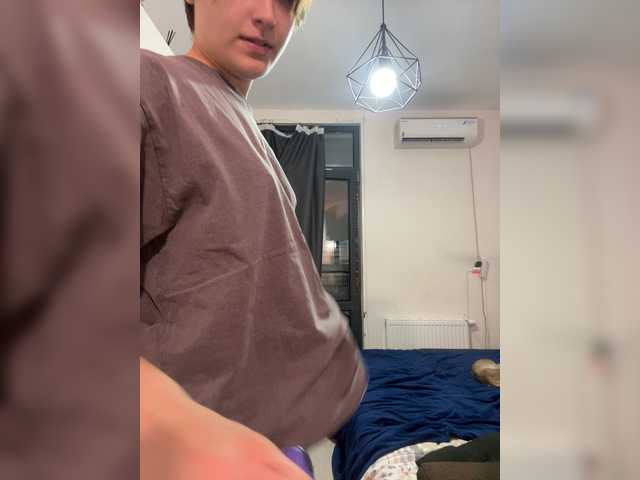 zefirrr666 live cam on BongaCams
