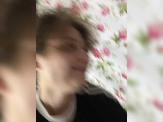 zefirrr666 live cam on BongaCams