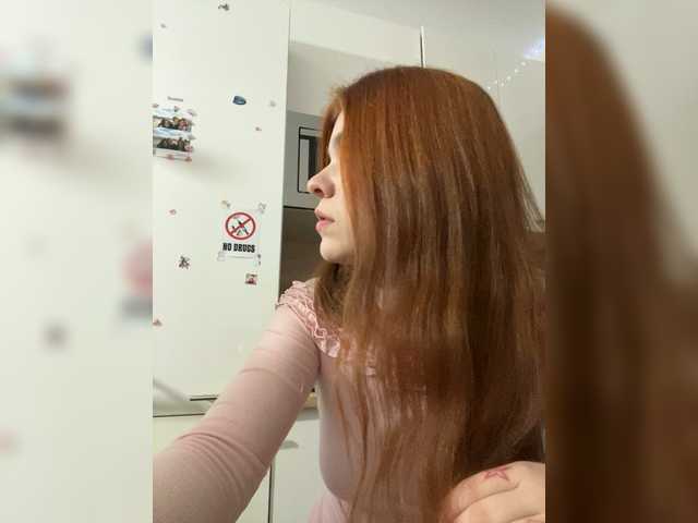 zefirrr666 live cam on BongaCams
