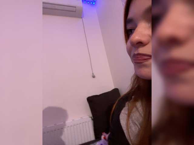 zefirrr666 live cam on BongaCams
