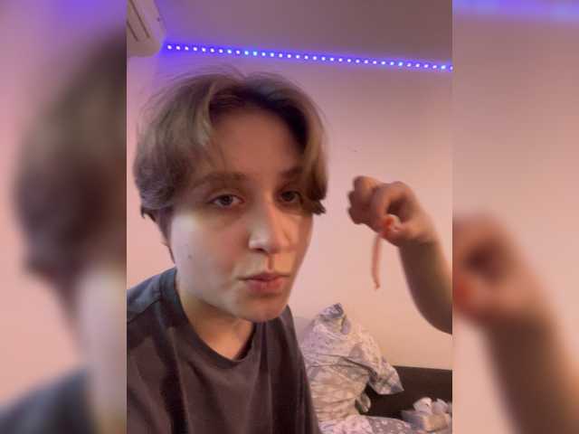 zefirrr666 live cam on BongaCams