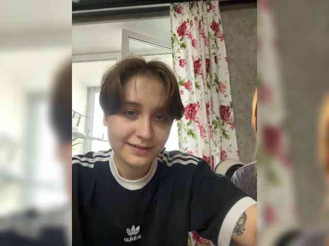 zefirrr666 webcam