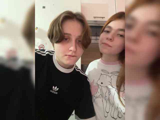 zefirrr666 live couple cam on bongacams