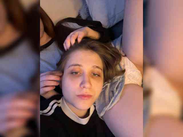 zefirrr666 live couple cam on bongacams