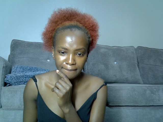 Lynnepretty4 live webcam show