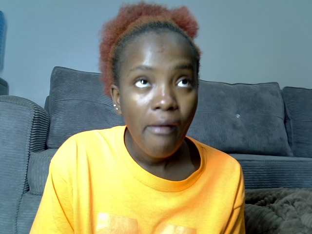 Lynnepretty4 live webcam show