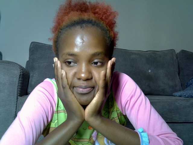 Lynnepretty4 live webcam show