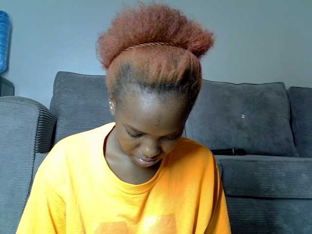Lynnepretty4 live webcam show