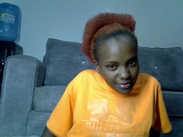 Lynnepretty4 live webcam show