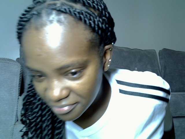 Lynnepretty4 live webcam show