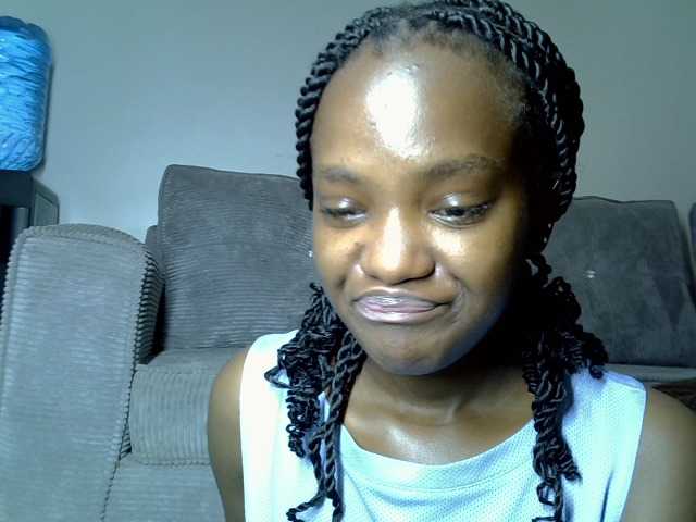 Lynnepretty4 live webcam show