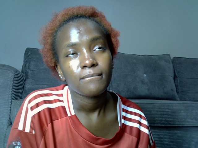 Lynnepretty4 live webcam show
