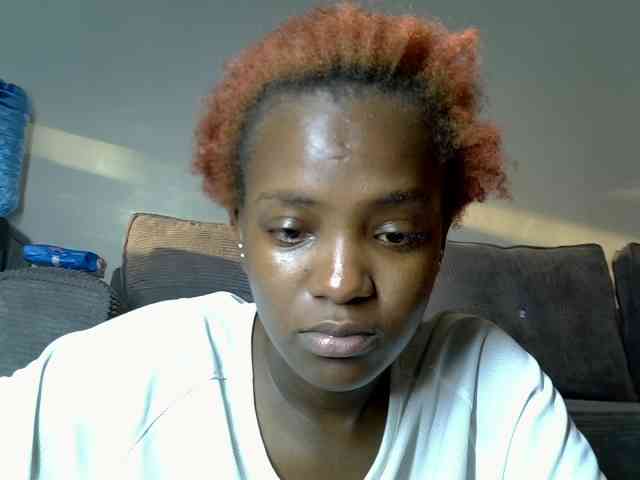 Lynnepretty4 webcam