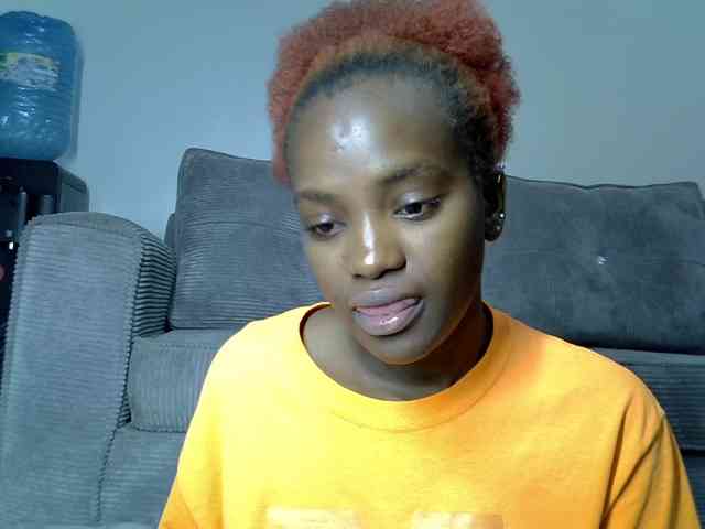 Model: Lynnepretty4