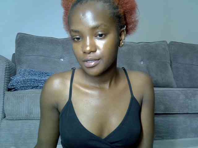 Lynnepretty4 webcam