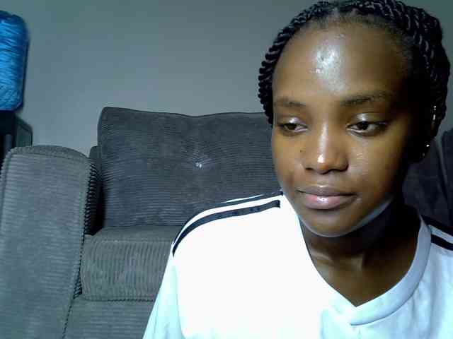 Lynnepretty4 webcam