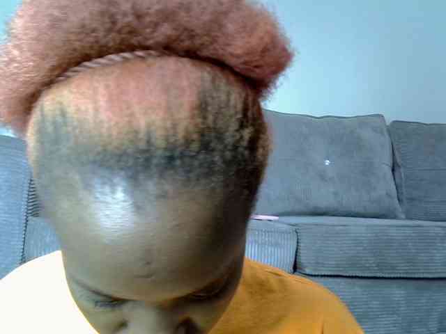 Lynnepretty4 webcam