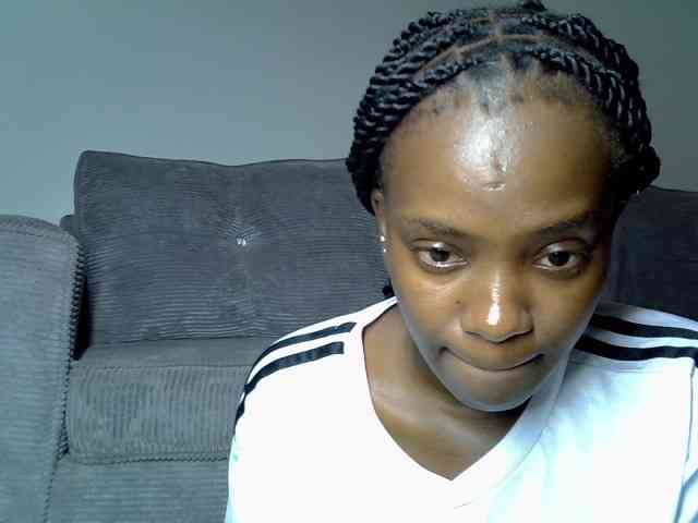 Model: Lynnepretty4