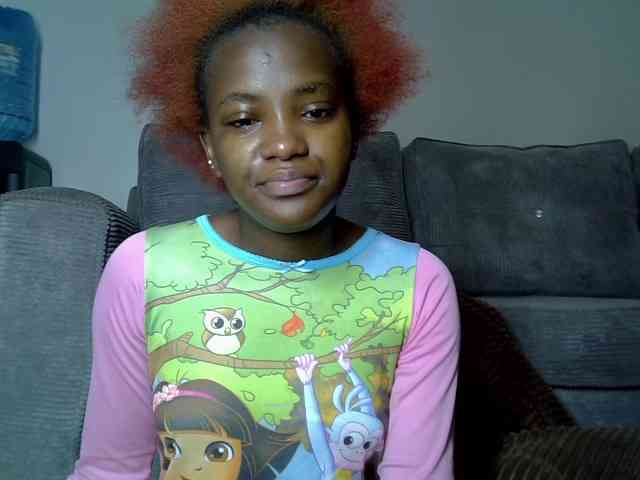 Lynnepretty4 webcam