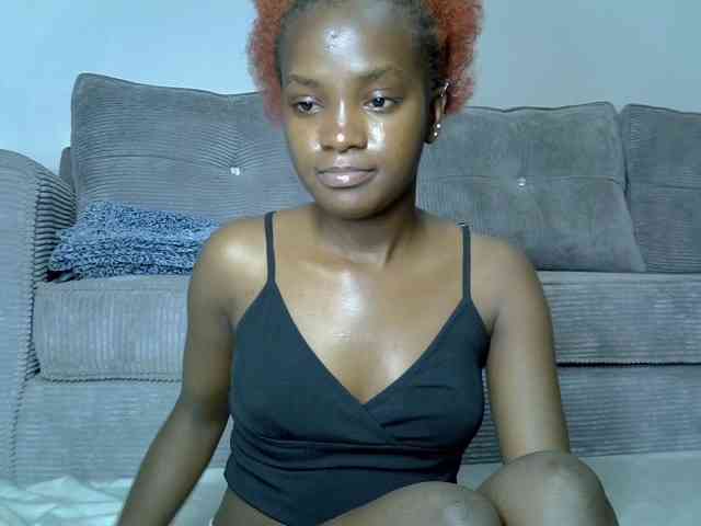 Lynnepretty4 webcam