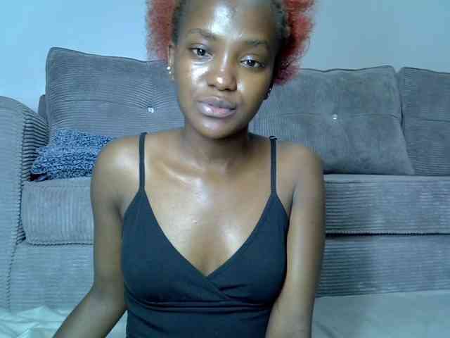 Lynnepretty4 webcam