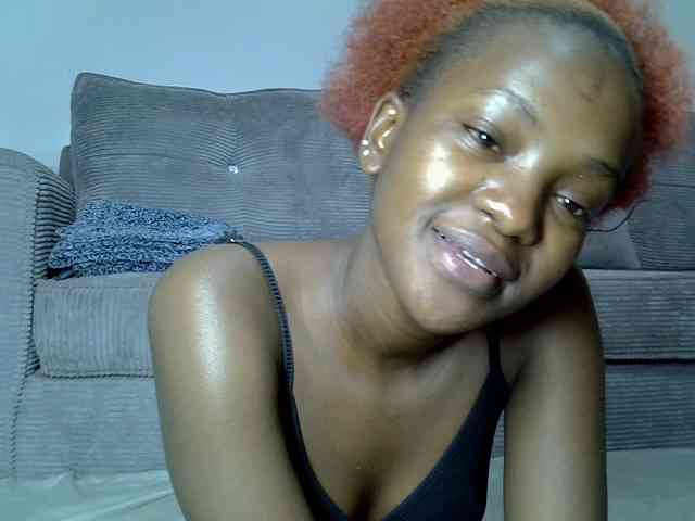 Lynnepretty4 webcam