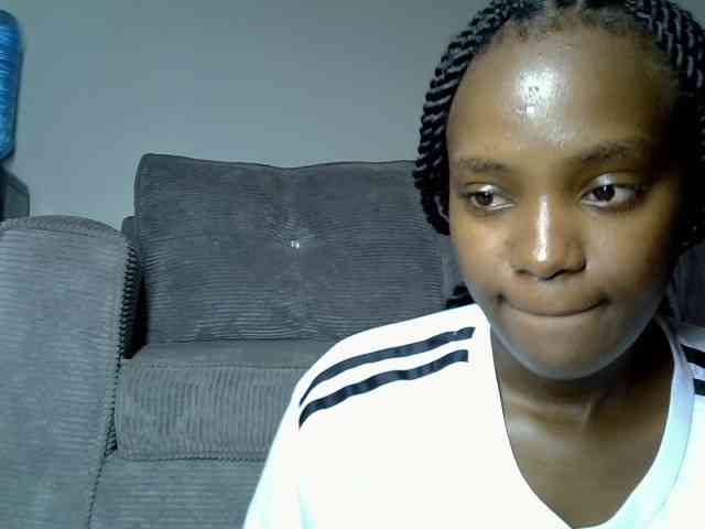 Lynnepretty4 webcam