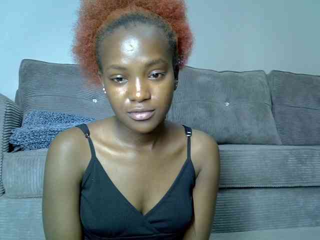Lynnepretty4 webcam