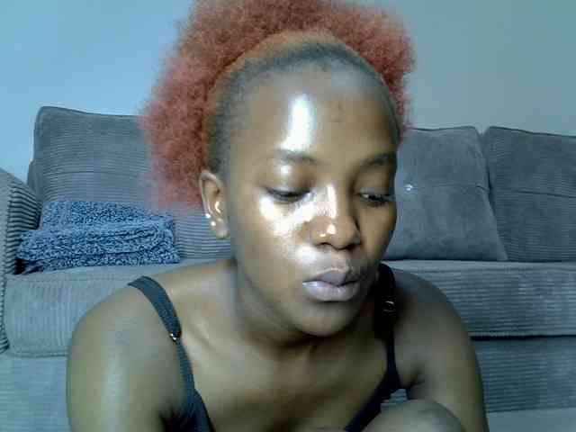 Lynnepretty4 webcam