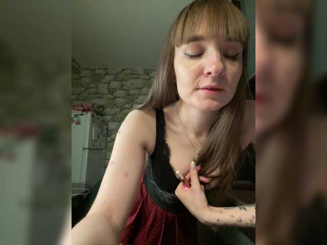 Bonny-Dee live cam on BongaCams