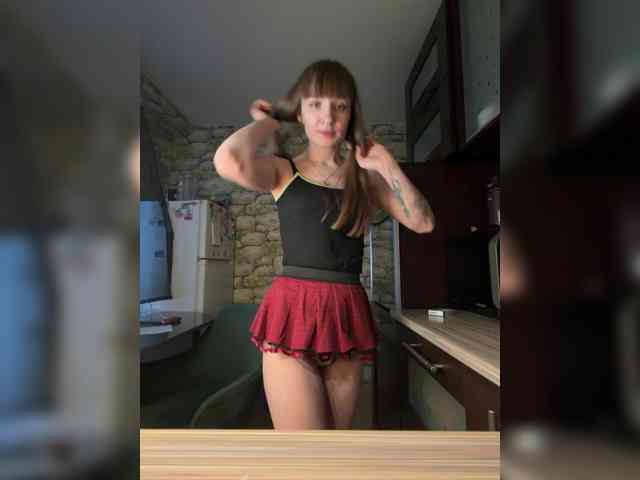Model: Bonny-Dee