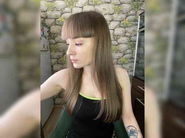 Bonny-Dee Live Webcam on BongaCams
