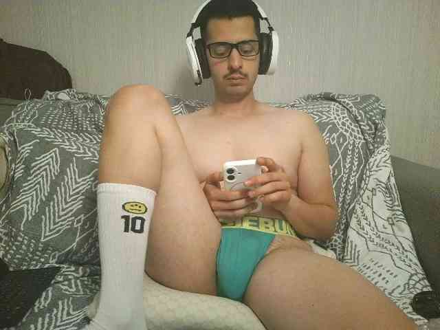 whiteguy77
