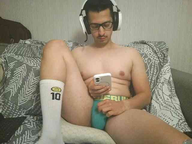 whiteguy77