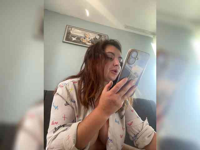 Nika12091996 webcam