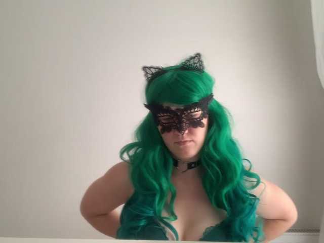 NikkiPleasure