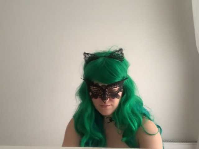 NikkiPleasure live webcam show
